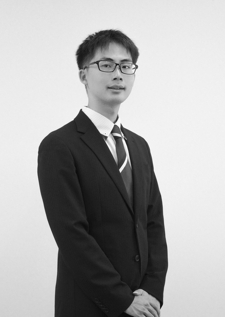 中村　駿介