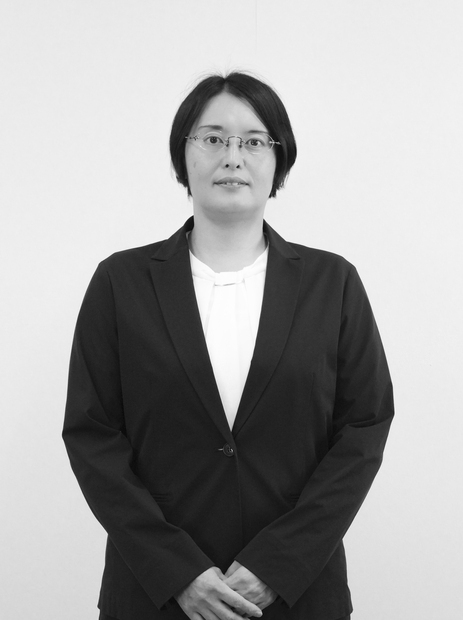 吉本　由希子