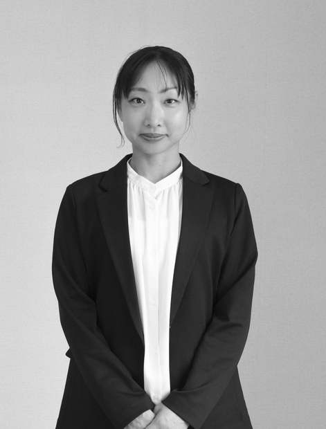石塚　友梨恵